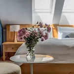 Na Rozcesti Hotel *